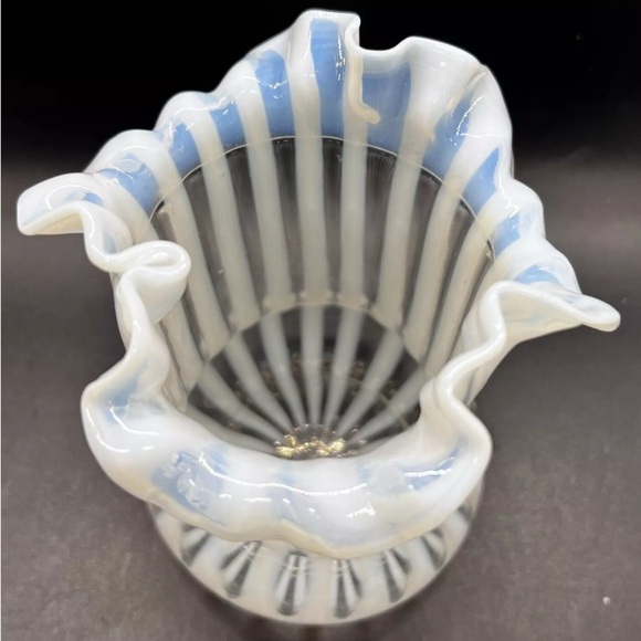 Northwood White Opalescent Glass Venetian Stripe Celery Vase Vintage Antique - Picture 4 of 5